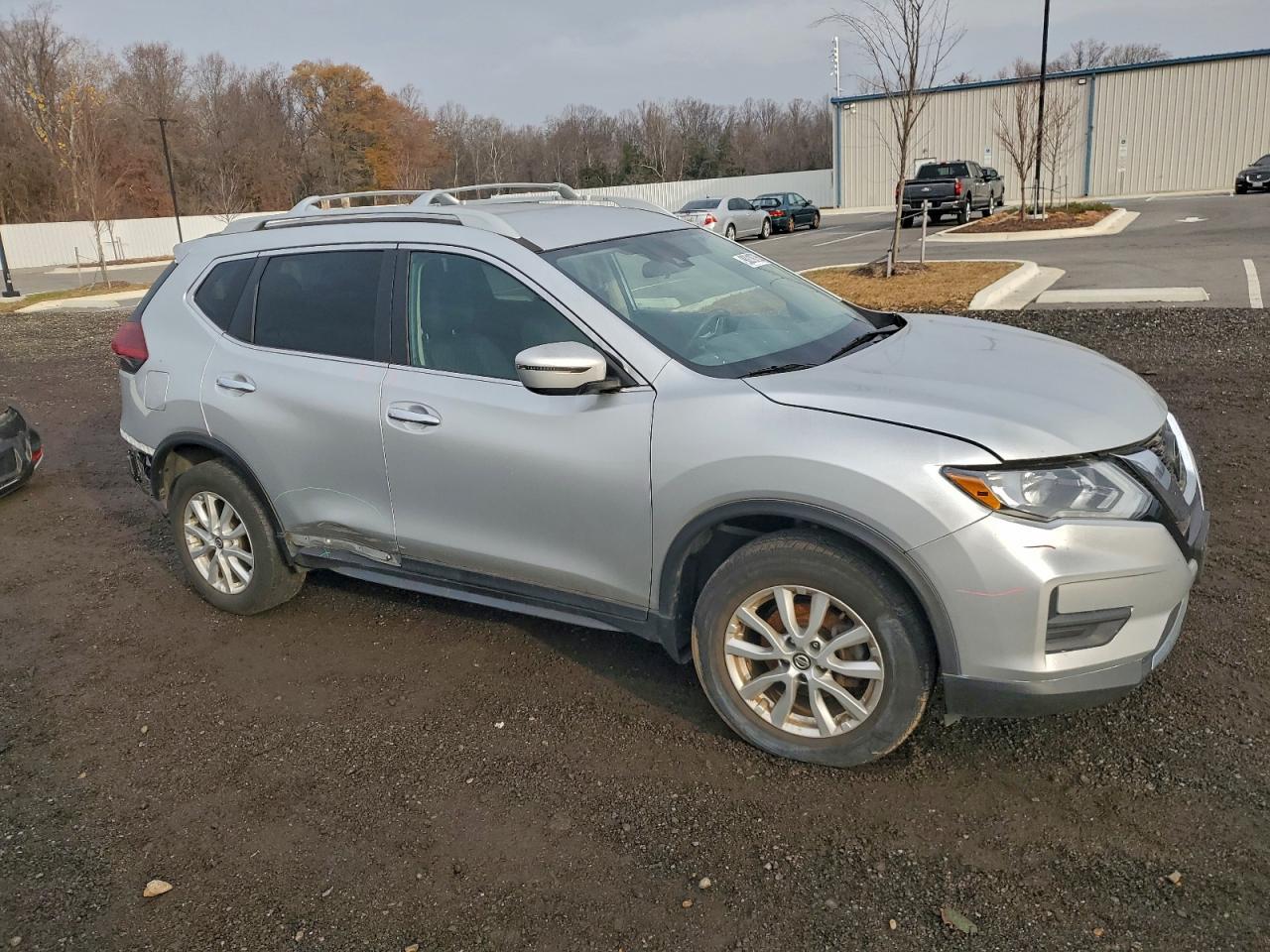2020 Nissan Rogue S - Фото 4