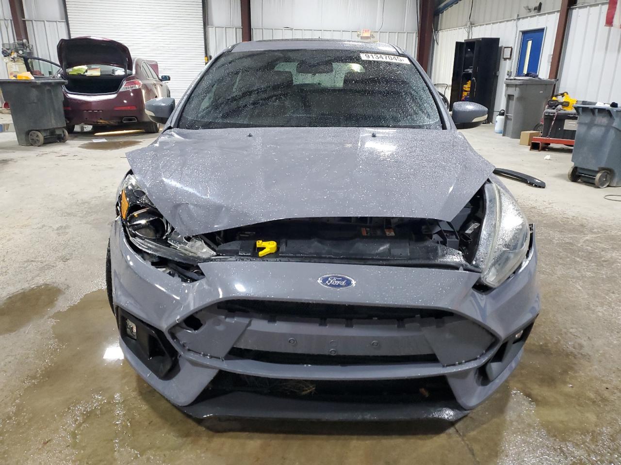 2017 Ford Focus Rs - Фото 5