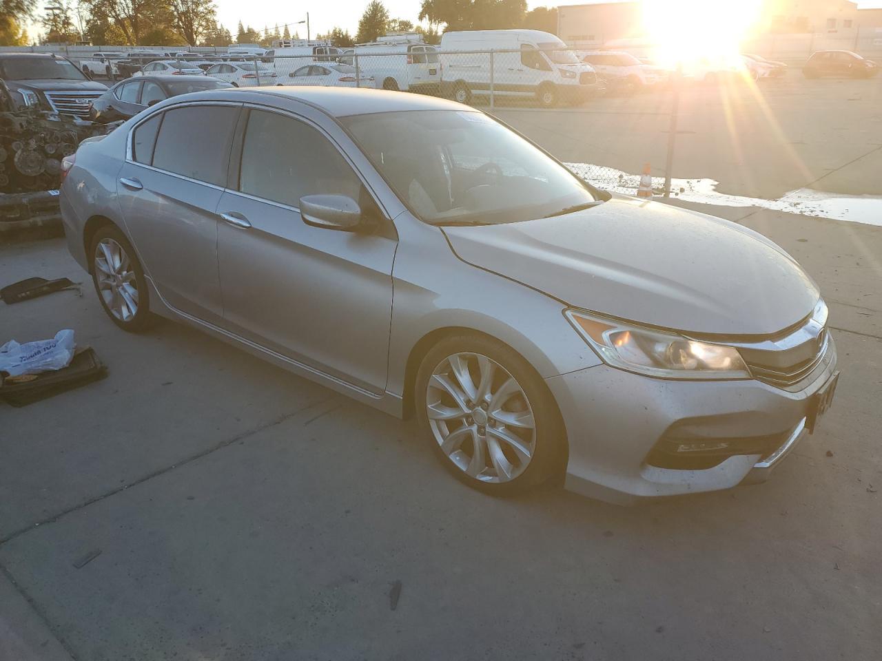 2017 Honda Accord Sport - Фото 4