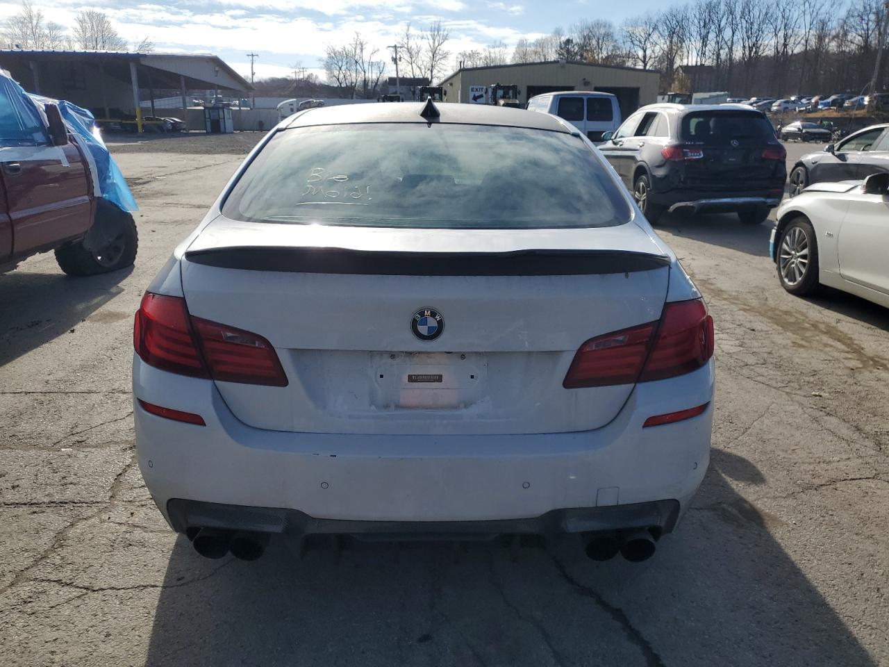 2013 BMW 535 Xi - Фото 6