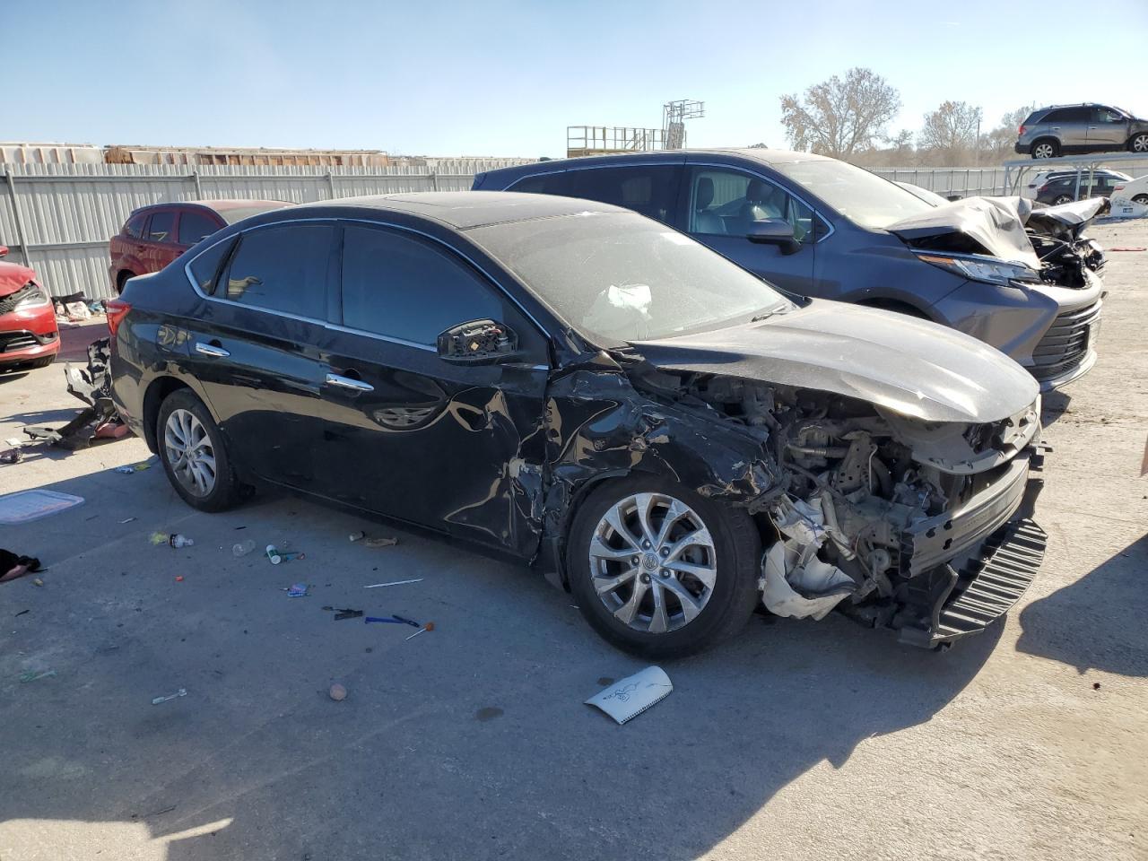2017 Nissan Sentra S - Фото 4