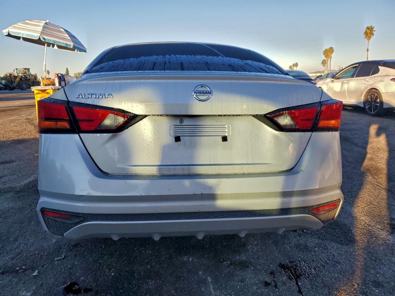 2022 Nissan Altima S - Image 6