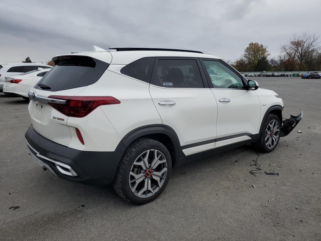 2021 Kia Seltos Sx - Фото 3