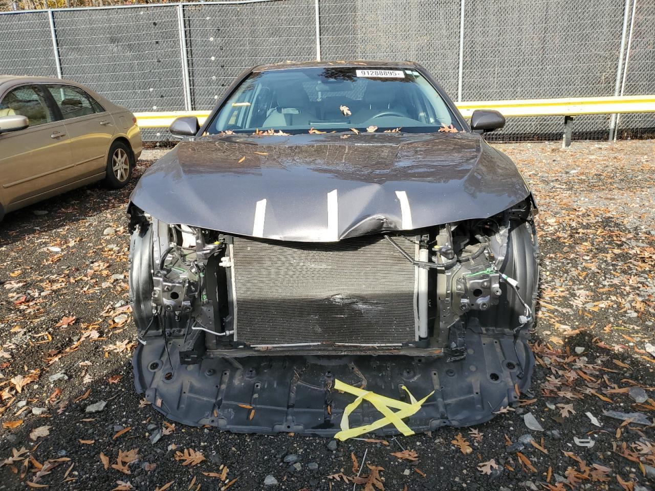 2021 Toyota Camry Se - Image 5