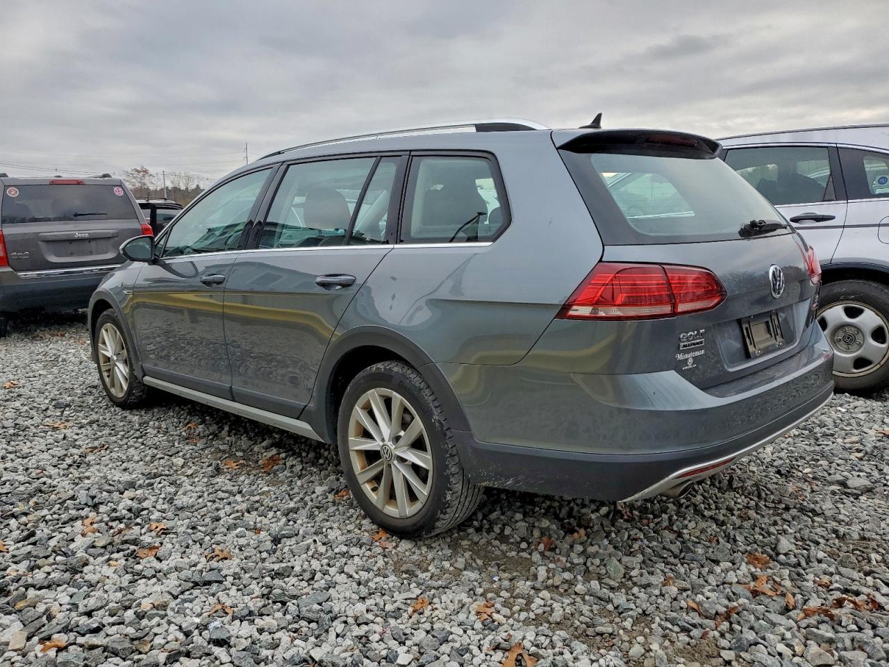 2018 Volkswagen Golf Alltrack S - Фото 2