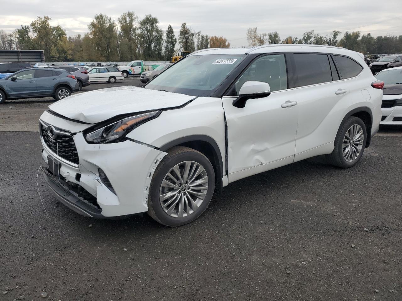 2022 Toyota Highlander Platinum