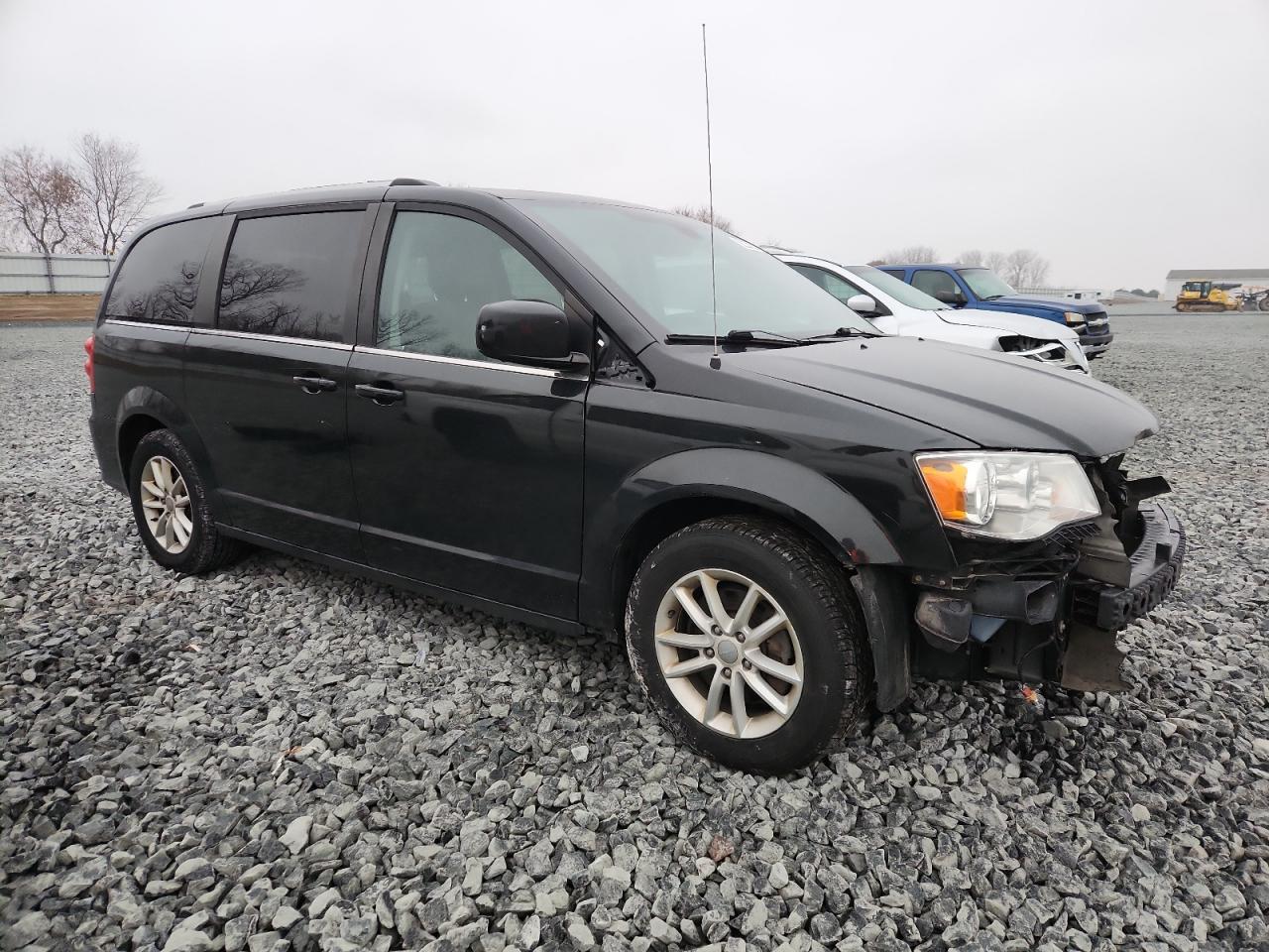 2018 Dodge Grand Caravan Sxt - Фото 4