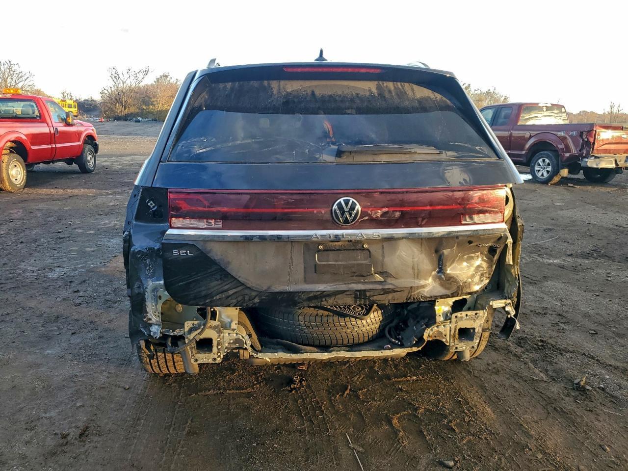 2024 Volkswagen Atlas Sel Premium R-Line - Фото 6