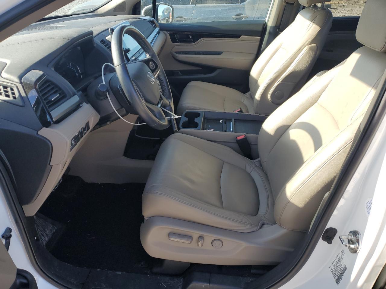 2021 Honda Odyssey Touring - Image 7