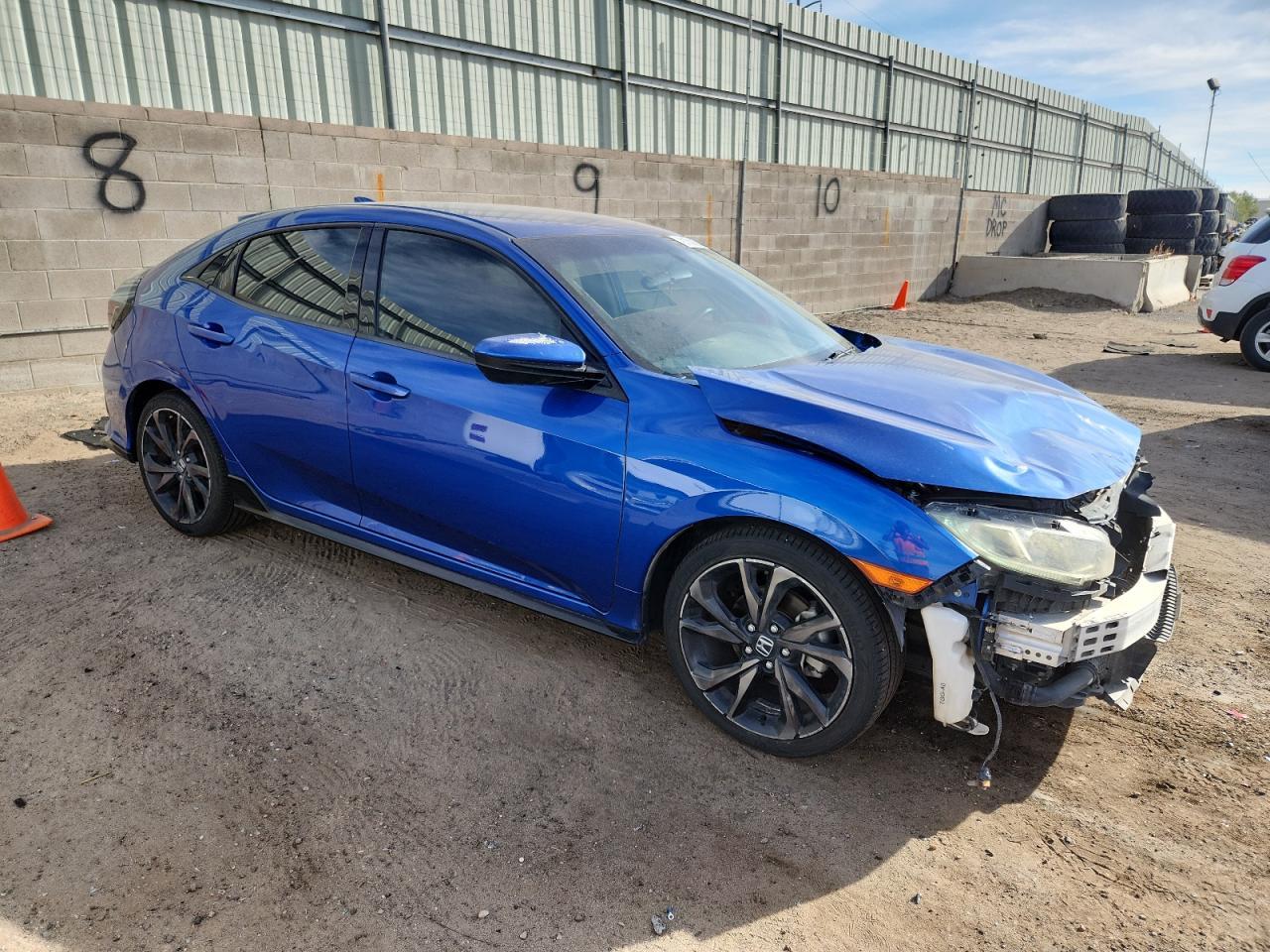 2017 Honda Civic Sport - Image 4