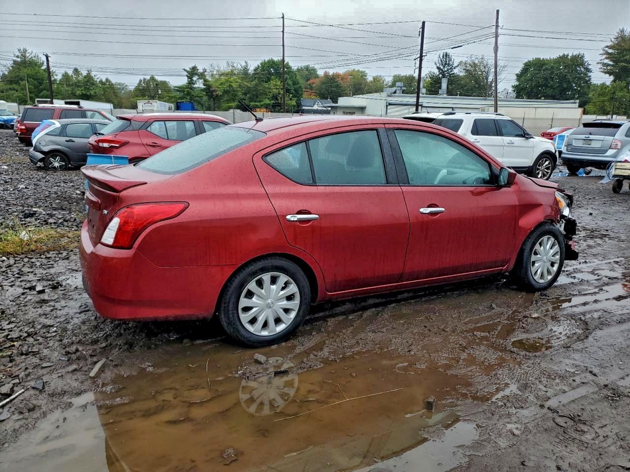 2017 Nissan Versa S - Фото 5