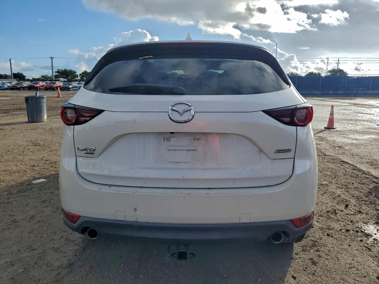 2019 Mazda Cx-5 Touring - Image 6