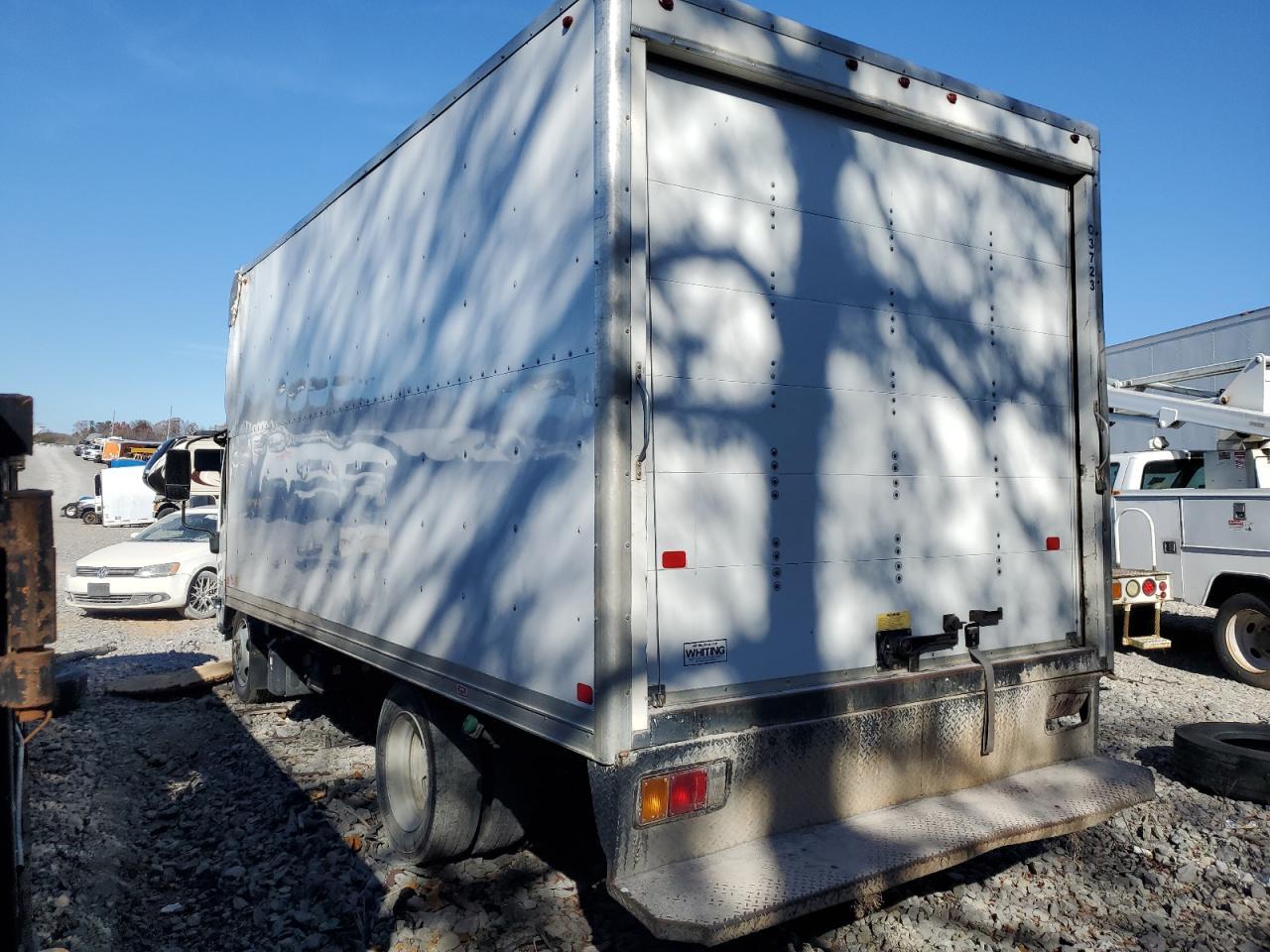 2018 Isuzu Npr Xd Box Truck - Фото 2