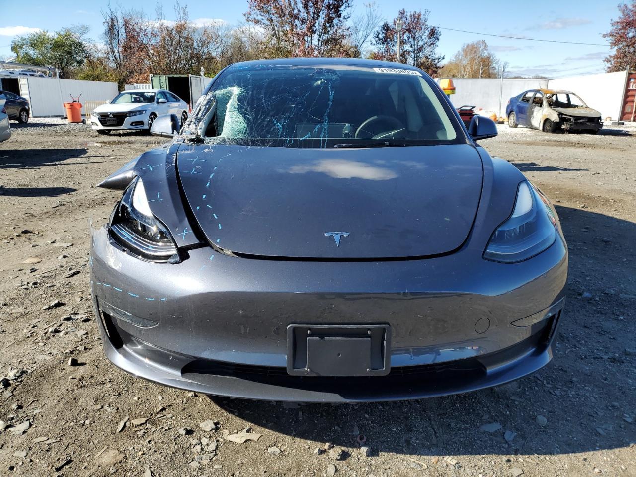 2023 Tesla Model 3 - Фото 5