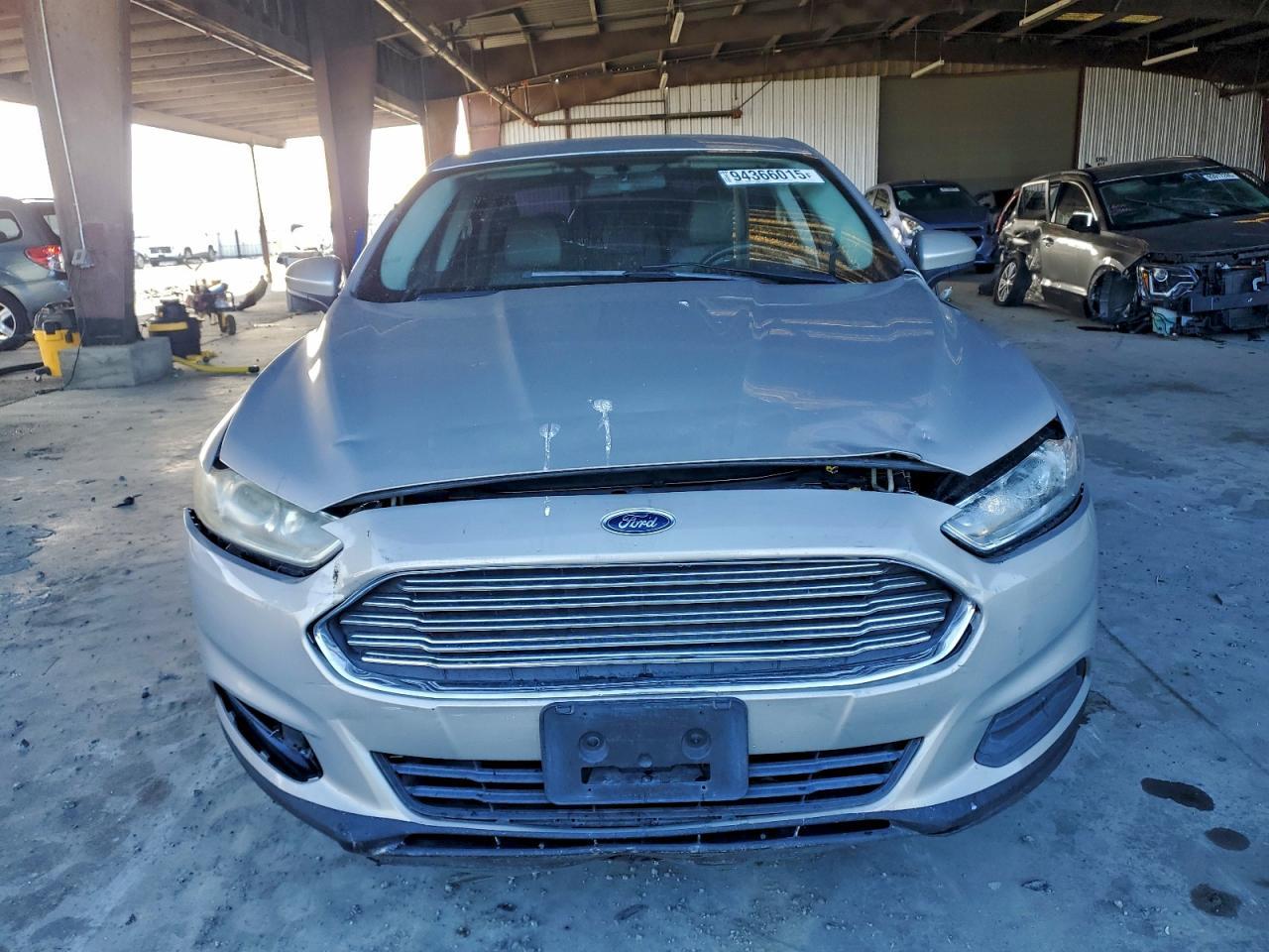 2015 Ford Fusion S - Image 5