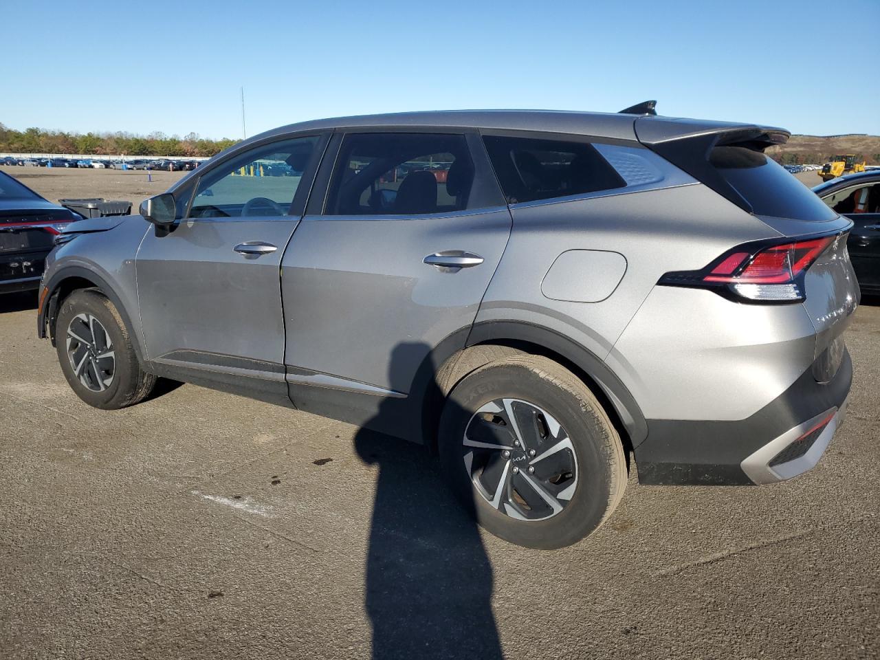 2023 Kia Sportage Lx - Фото 2