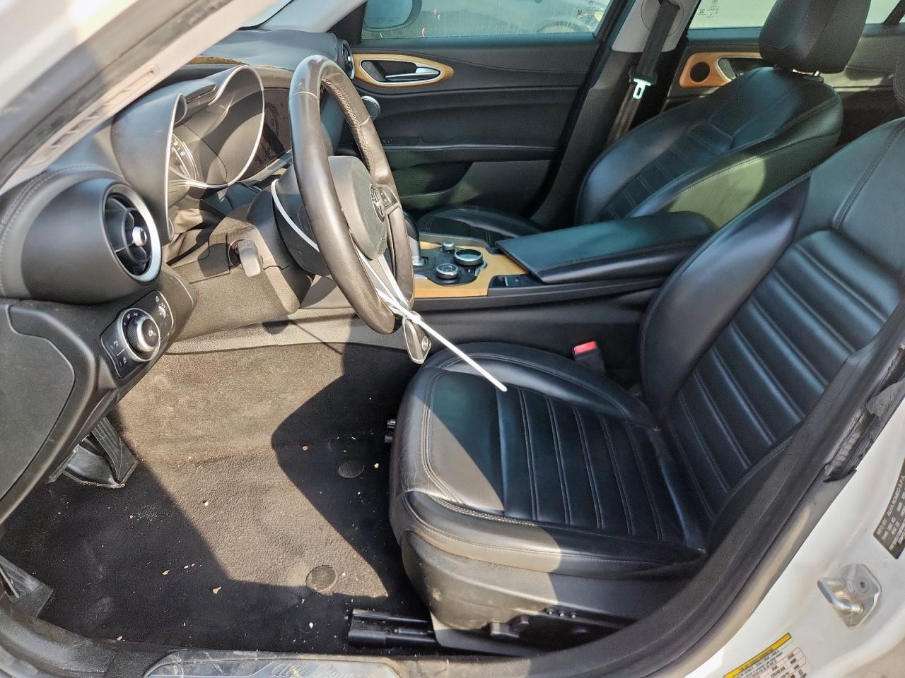 2017 Alfa Romeo Giulia Ti - Фото 7