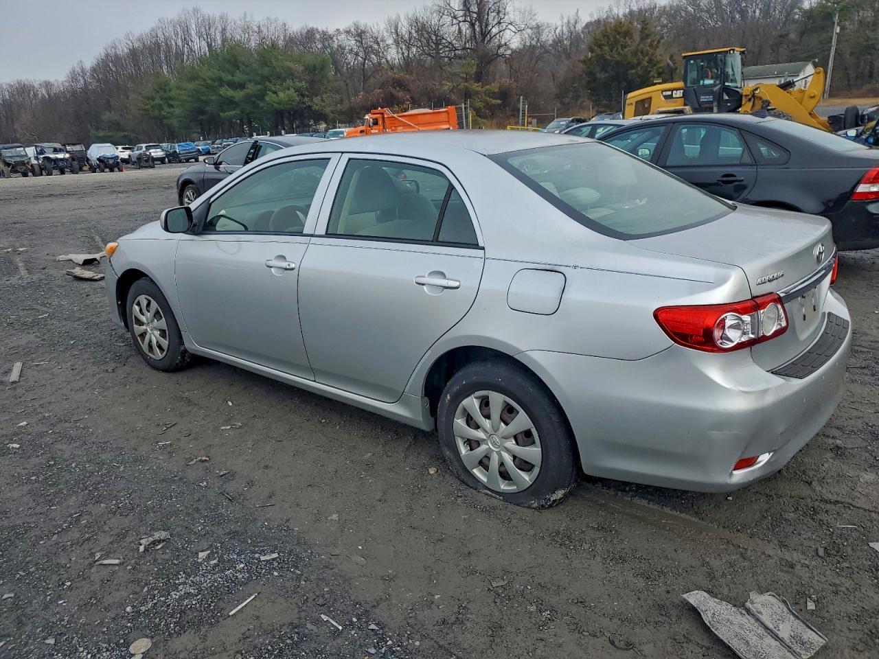2013 Toyota Corolla - Image 2