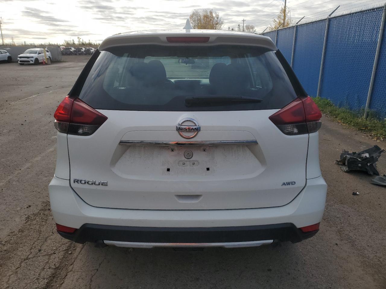 2018 Nissan Rogue S - Фото 6