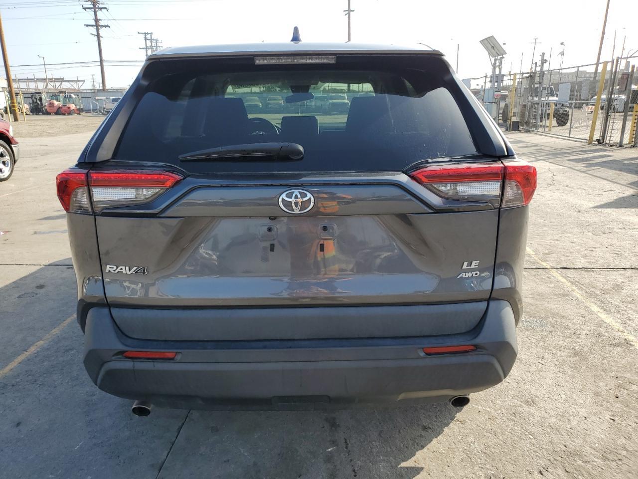 2023 Toyota Rav4 Le - Фото 6