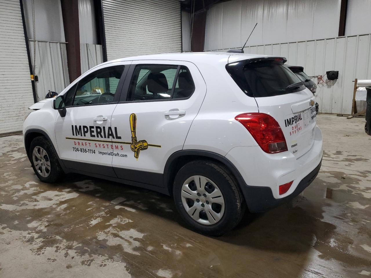 2019 Chevrolet Trax Ls - Фото 2