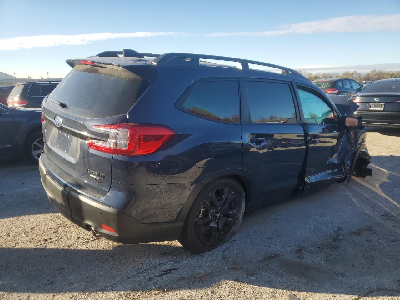 2025 Subaru Ascent Onyx Edition - Фото 3