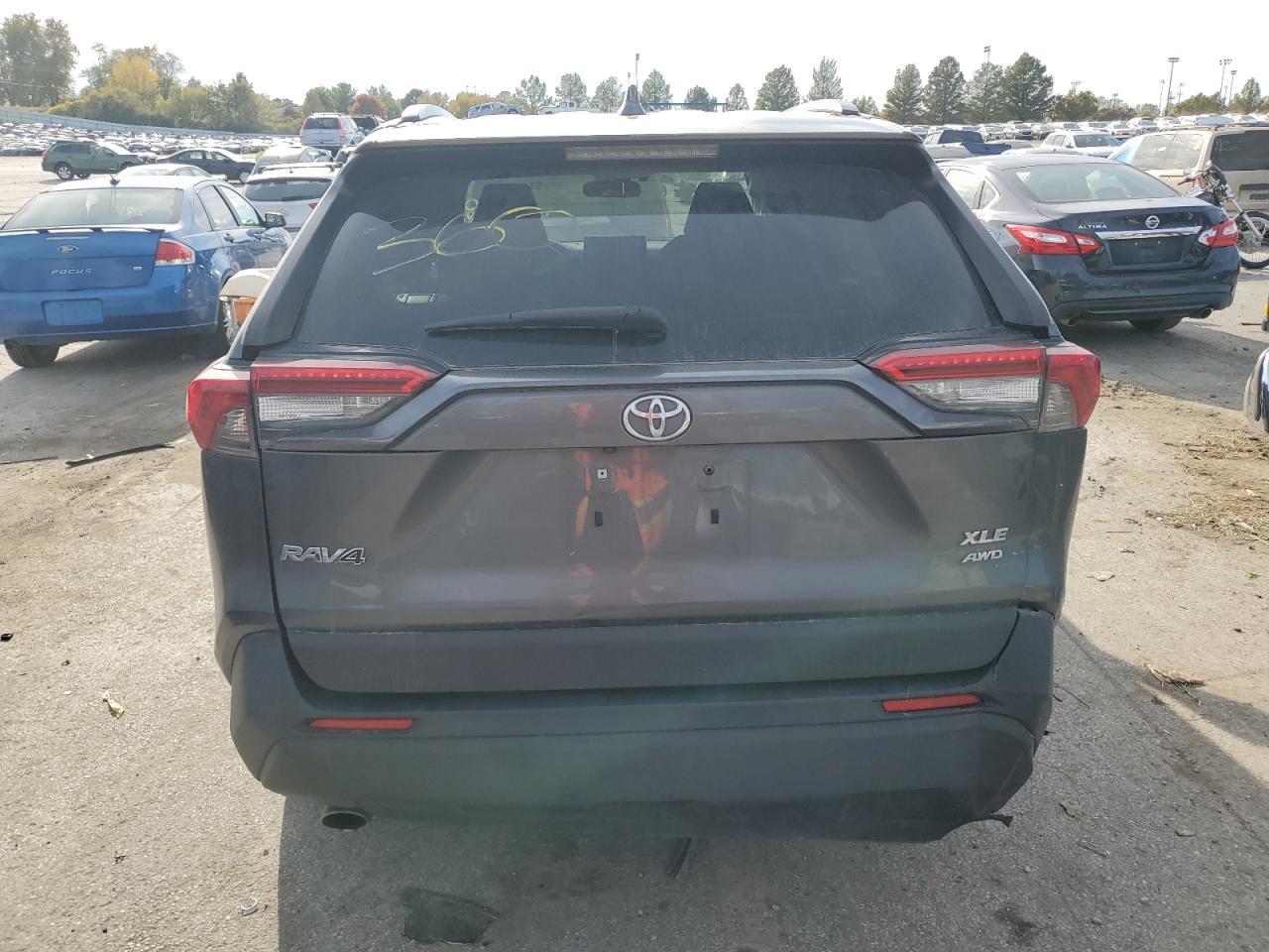 2019 Toyota Rav4 Xle - Фото 6