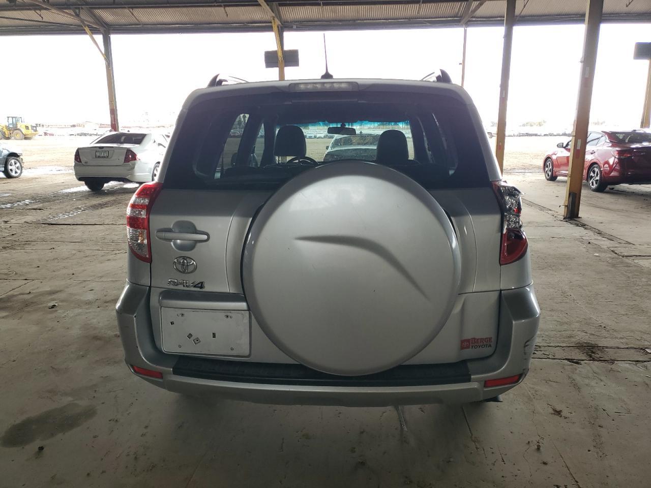 2012 Toyota Rav4 - Image 6