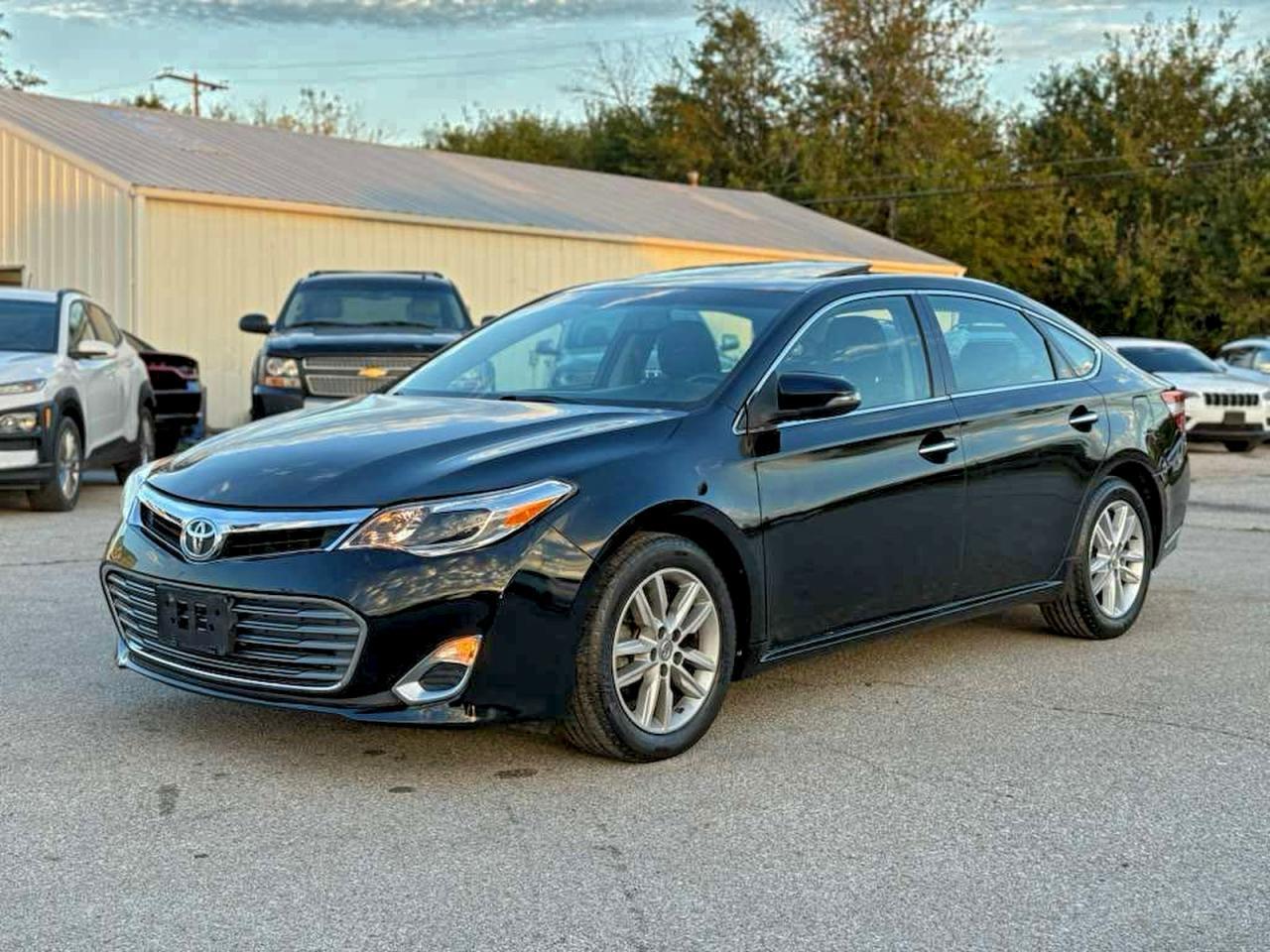 2014 Toyota Avalon Base - Фото 2