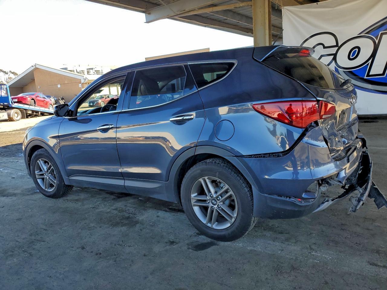 2018 Hyundai Santa Fe Sport - Image 2