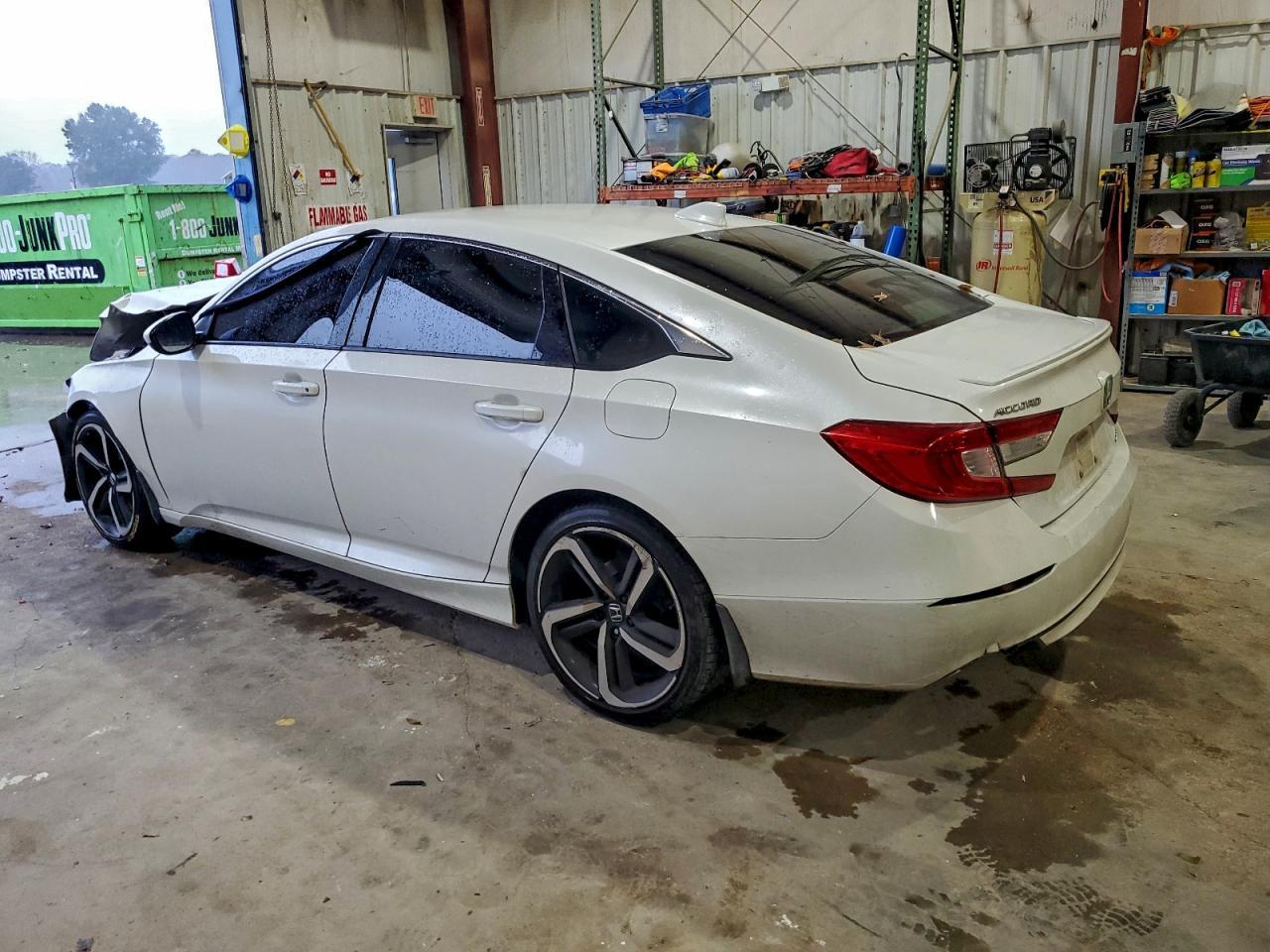 2018 Honda Accord Sport - Фото 2