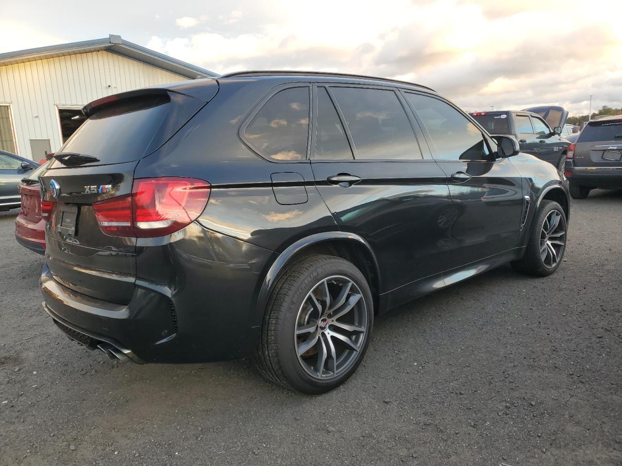 2017 BMW X5 M - Фото 3
