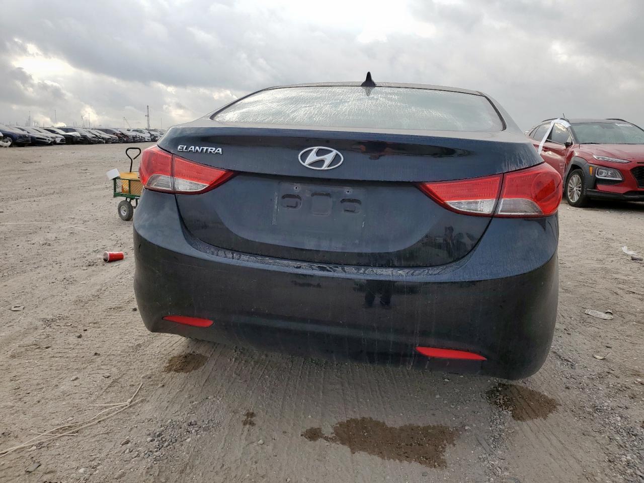 2013 Hyundai Elantra Gls - Image 6