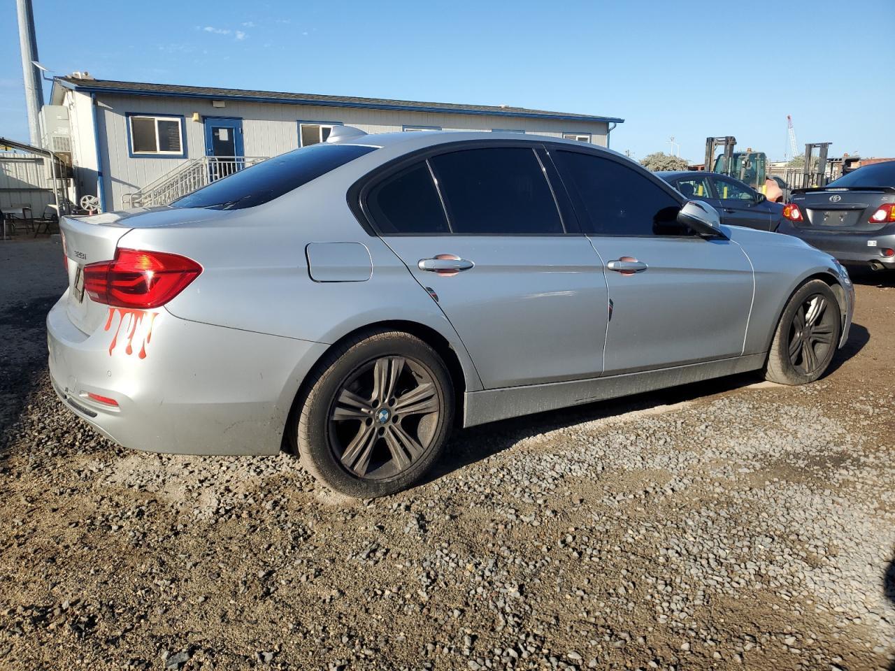 2016 BMW 328 I Sulev - Image 3