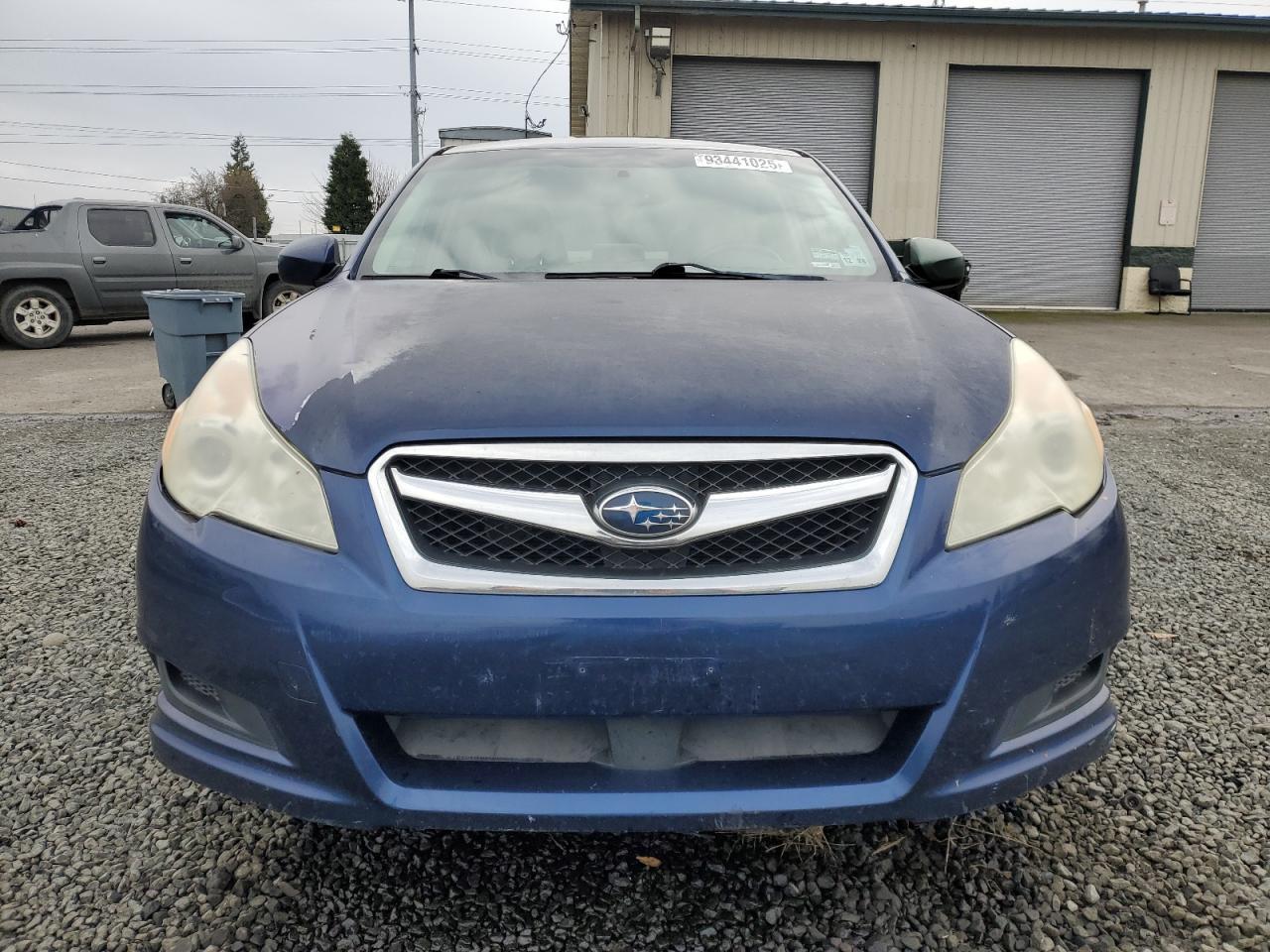 2011 Subaru Legacy 2.5I Premium - Image 5