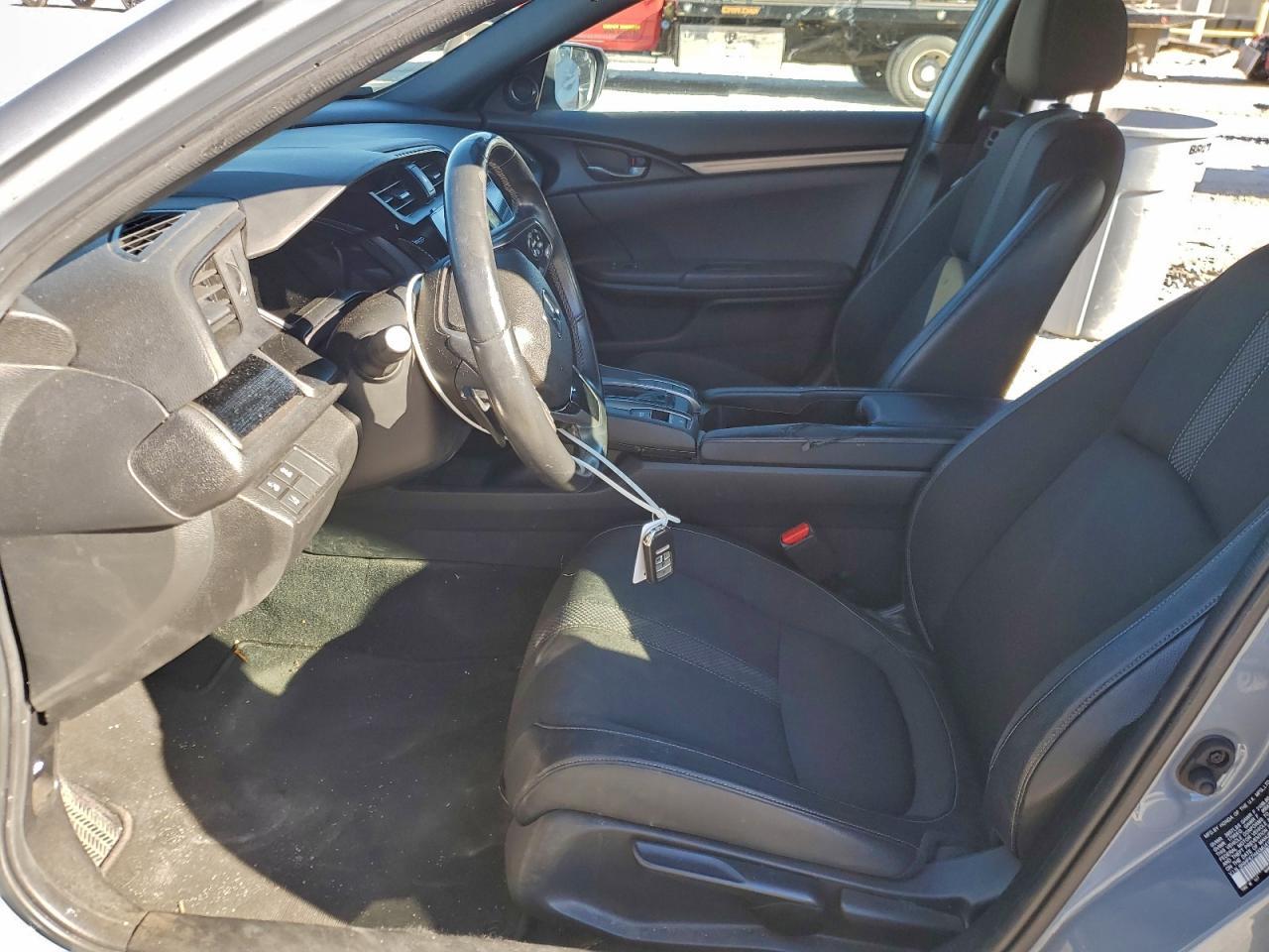 2021 Honda Civic Sport - Image 7