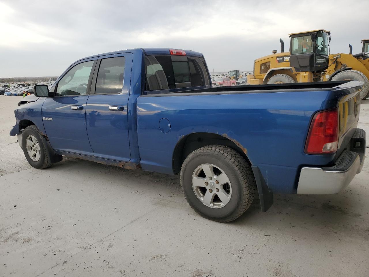 2010 Dodge Ram 1500 - Фото 2