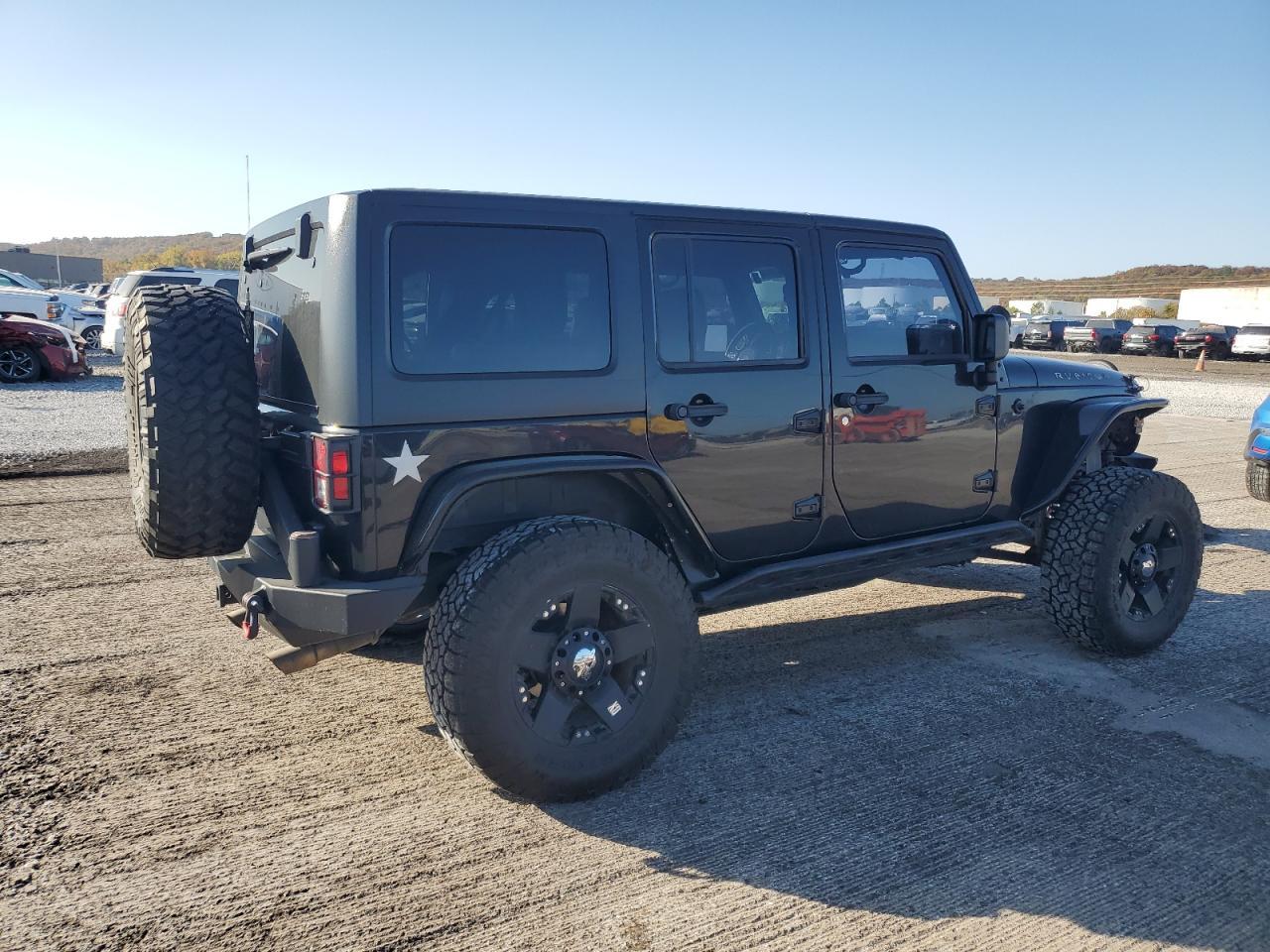 2011 Jeep Wrangler Unlimited Rubicon - Image 3