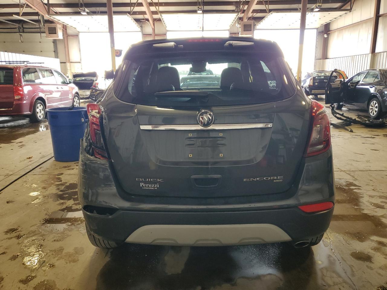 2018 Buick Encore Sport Touring - Фото 6