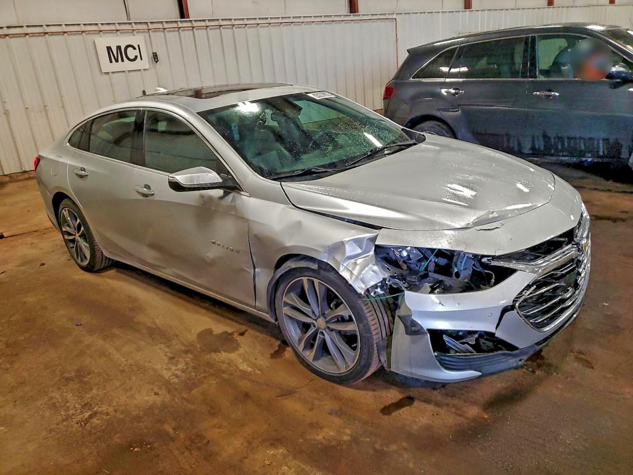 2020 Chevrolet Malibu Premier - Image 4