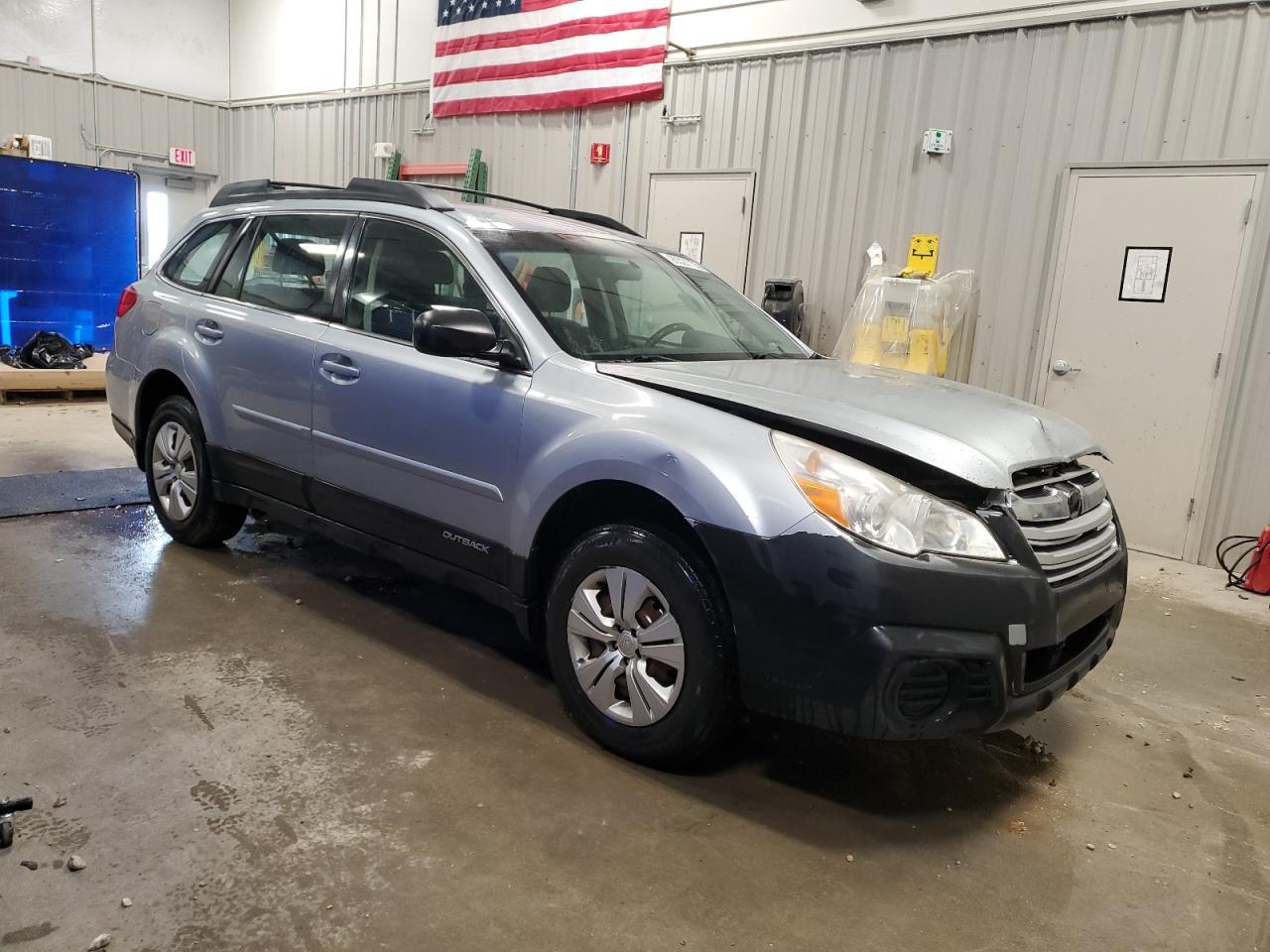 2013 Subaru Outback 2.5I - Фото 4