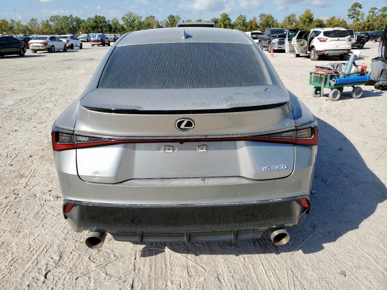 2023 Lexus Is 350 F Sport Design - Image 6