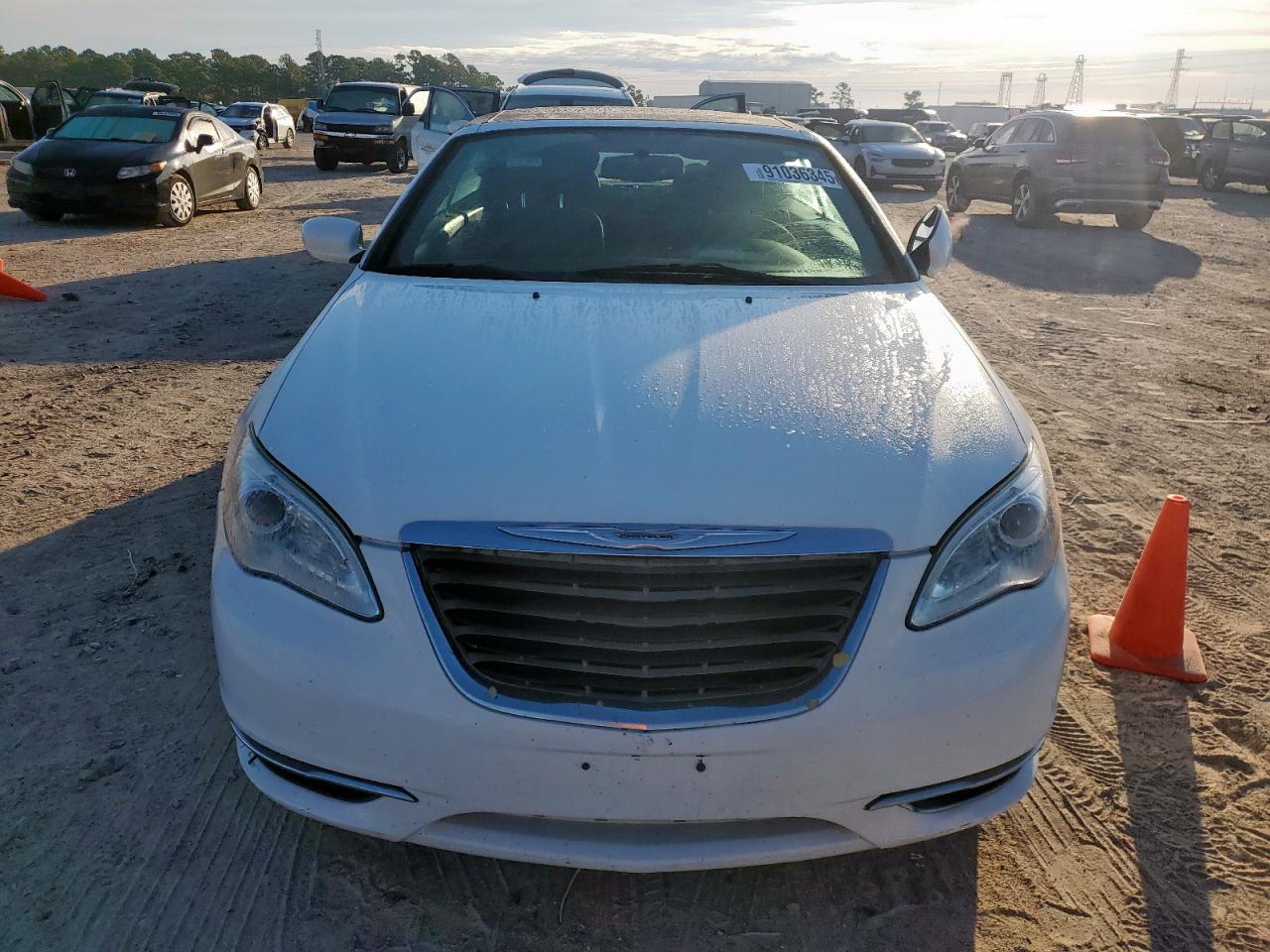 2014 Chrysler 200 Touring - Фото 5