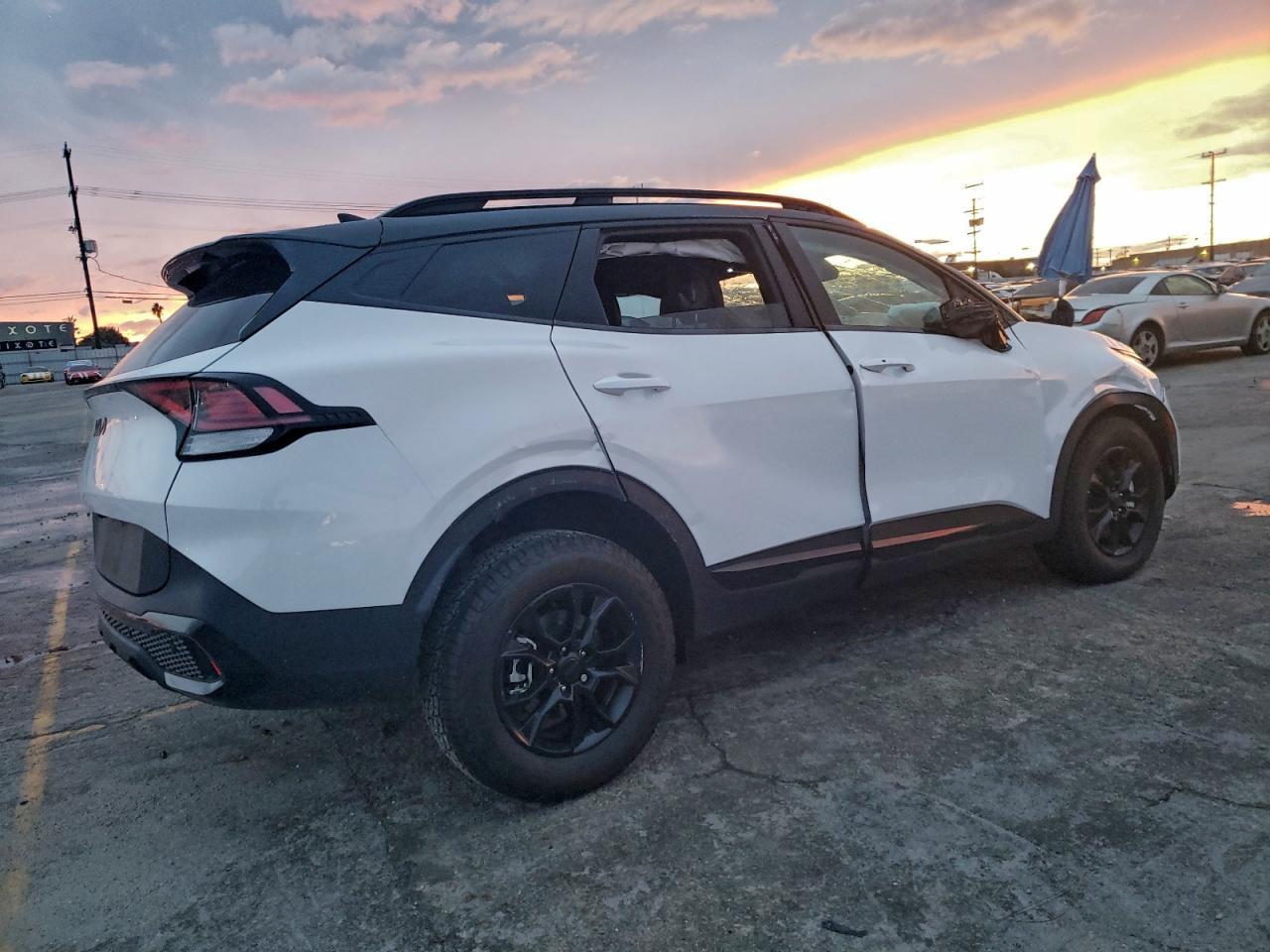 2025 Kia Sportage X-Pro - Image 3