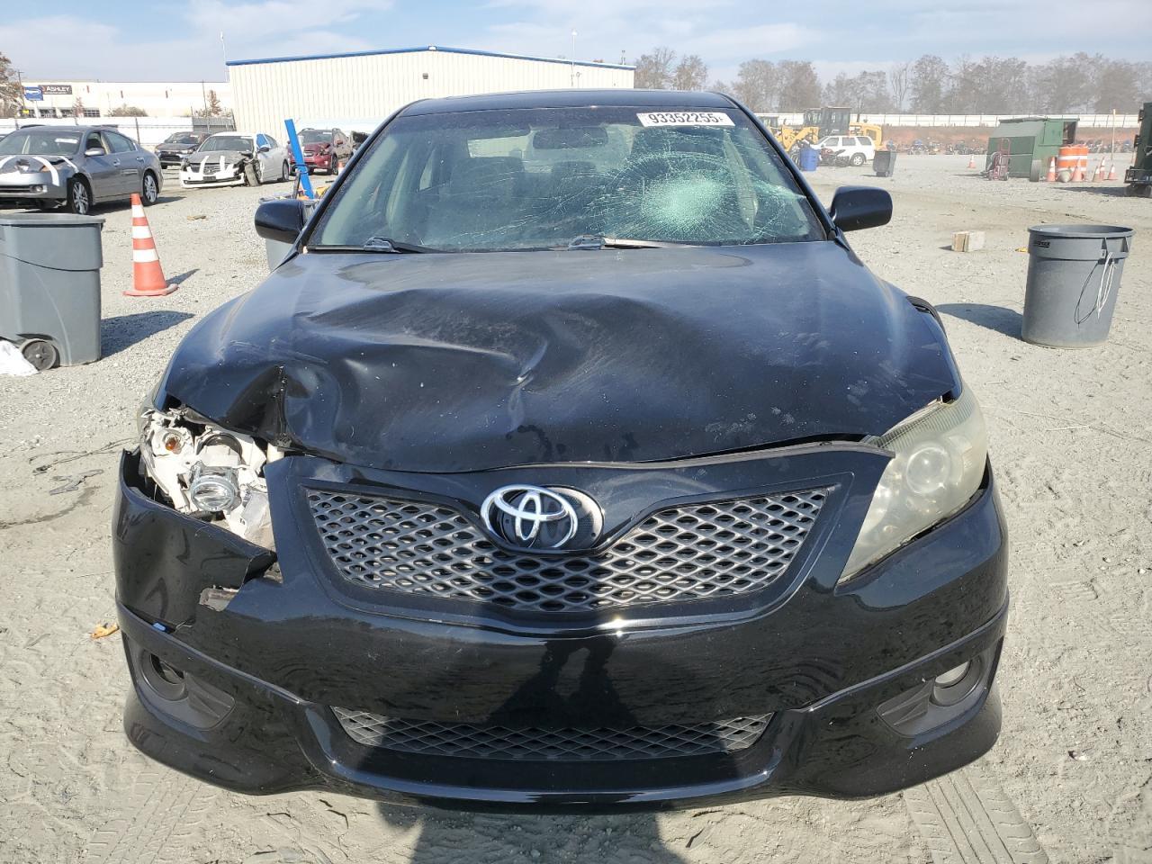 2011 Toyota Camry Base - Фото 5