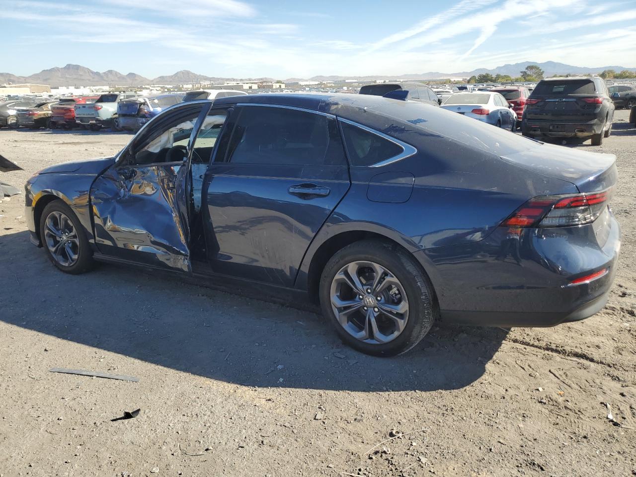 2023 Honda Accord Ex - Image 2