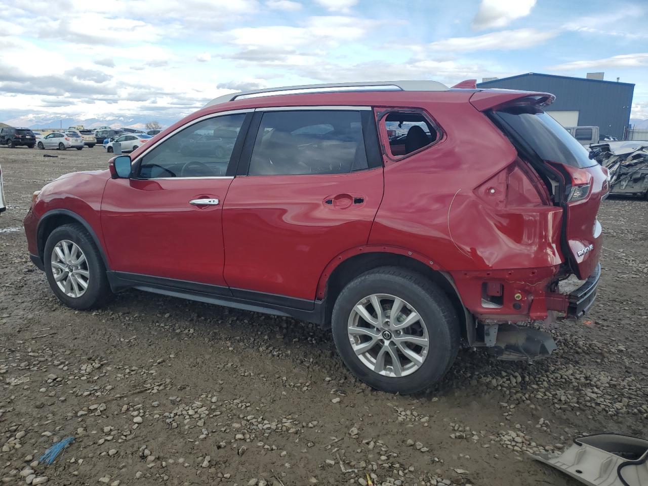 2017 Nissan Rogue S - Фото 2