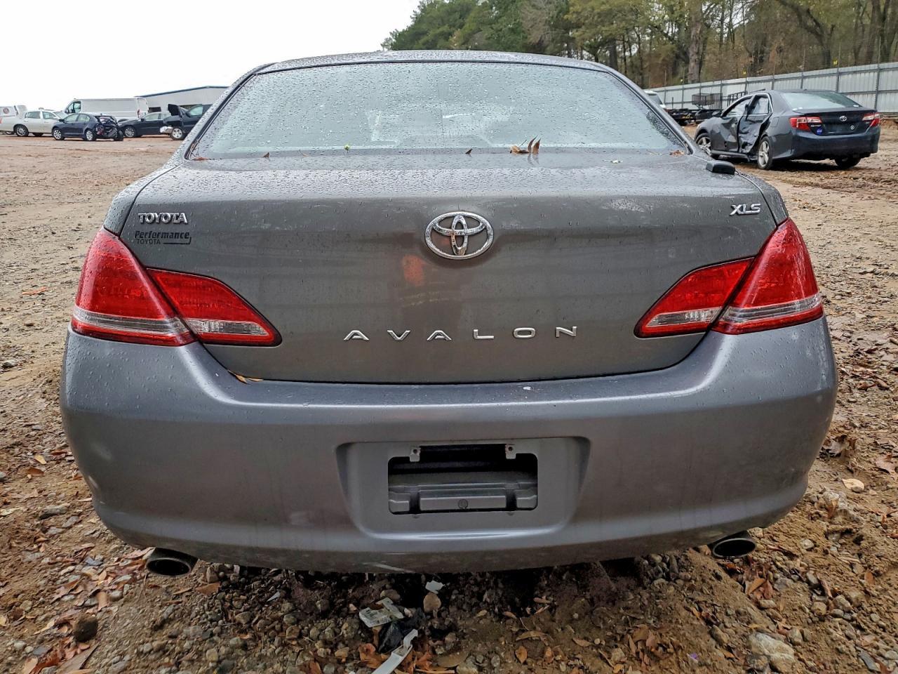 2005 Toyota Avalon Xl - Image 6