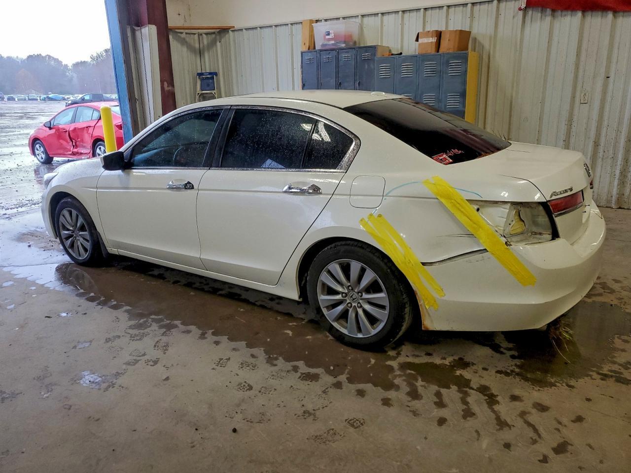 2011 Honda Accord Exl - Image 2