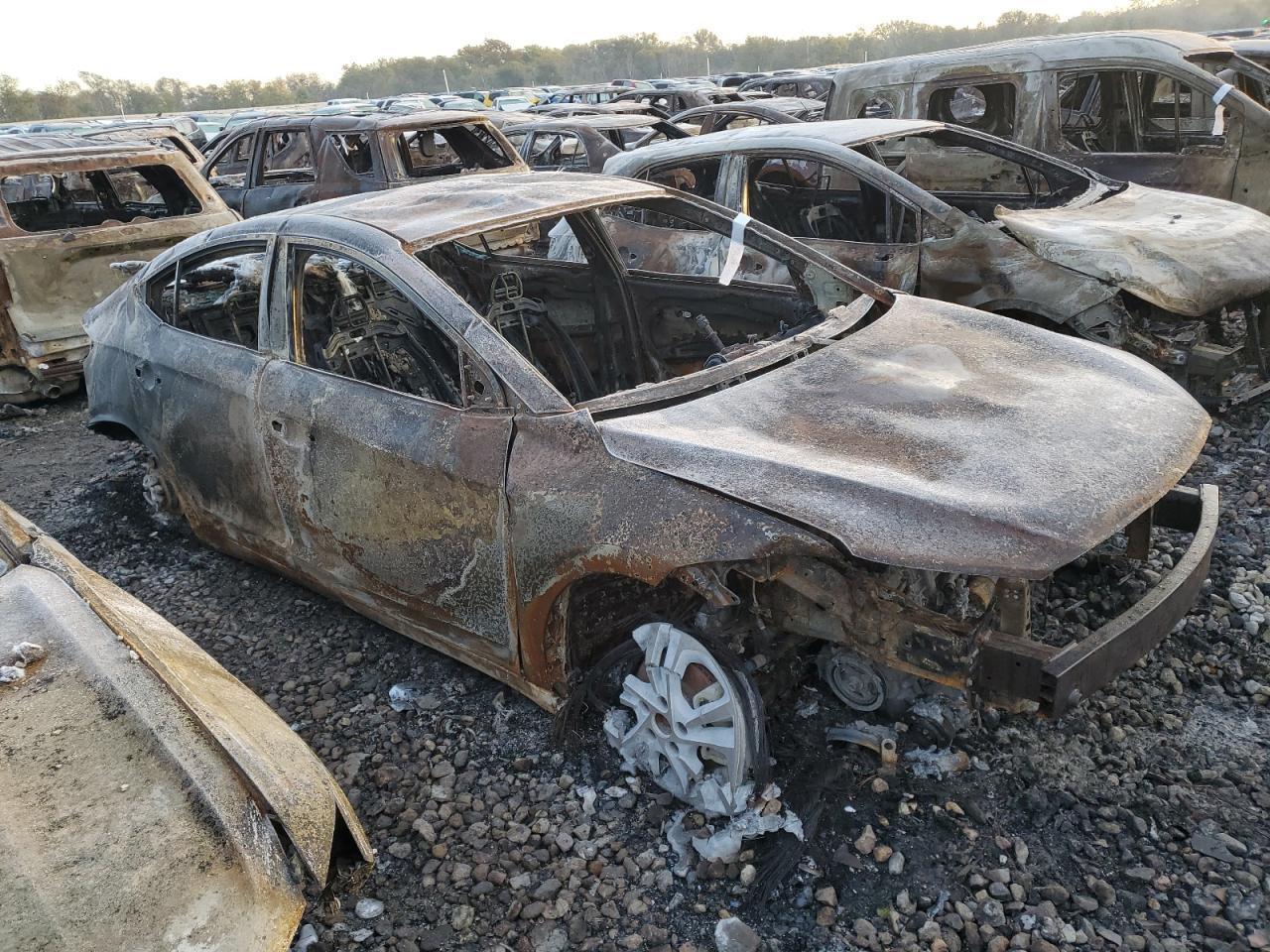 2017 Hyundai Elantra Se - Image 4